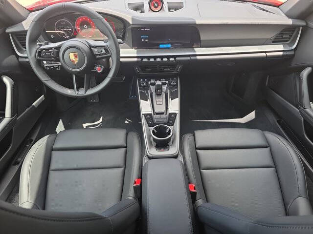 2026 Porsche 911 Carrera