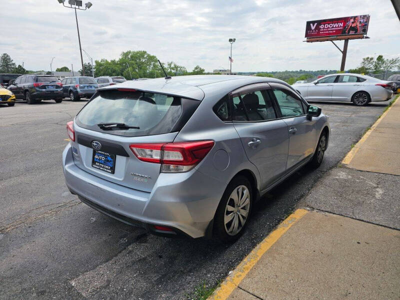2017 Subaru Impreza 2.0i