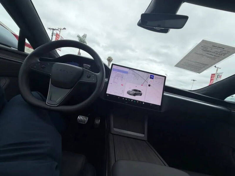 2025 Tesla Model S