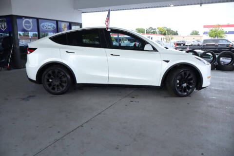2023 Tesla Model Y Long Range