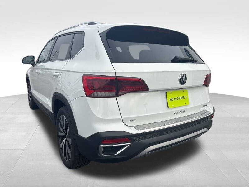 2022 Volkswagen Taos SE 4Motion