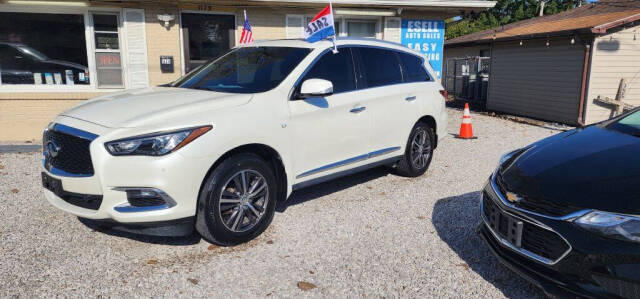 2017 INFINITI QX60 for sale at ESELL AUTO SALES in Cahokia, IL