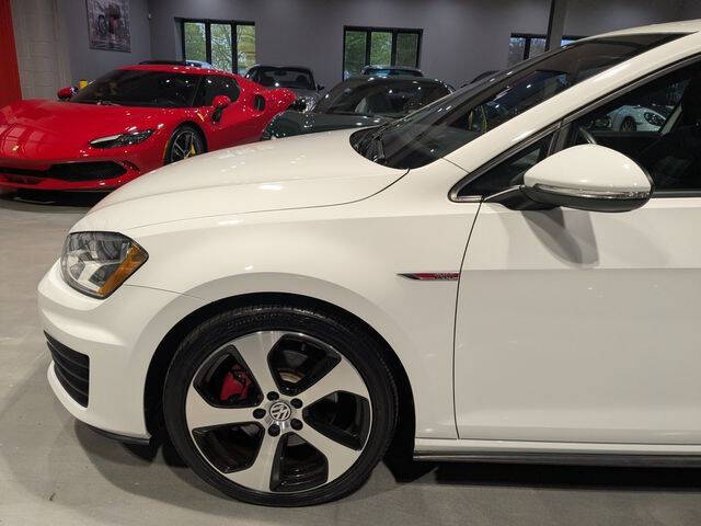2016 Volkswagen Golf GTI S
