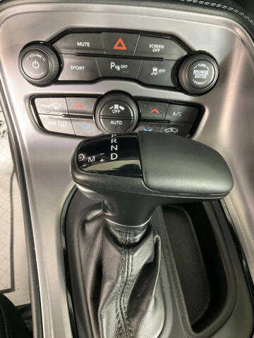 2023 Dodge Challenger SXT