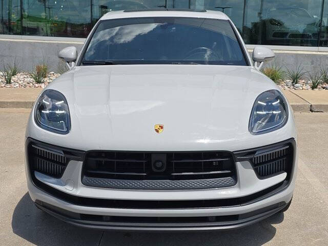 2023 Porsche Macan S