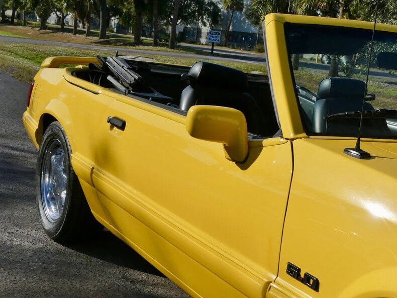 1993 Ford Mustang LX 5.0