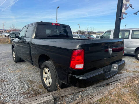 2017 RAM 1500 Express