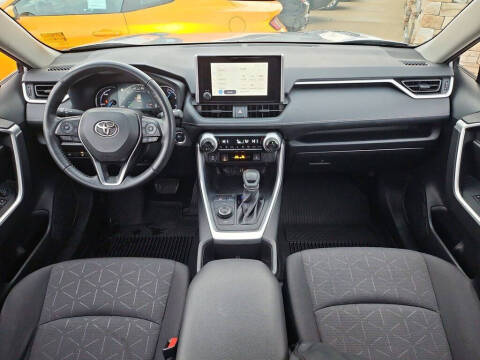 2023 Toyota RAV4 Hybrid XLE