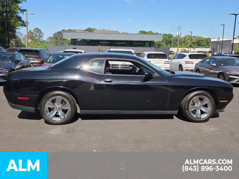 2015 Dodge Challenger SXT