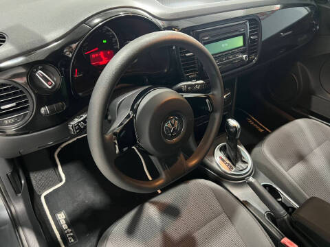 2014 Volkswagen Beetle 2.5L Entry PZEV