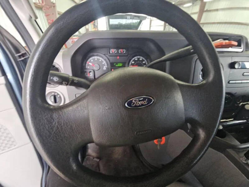 2014 Ford E-Series E-350 SD