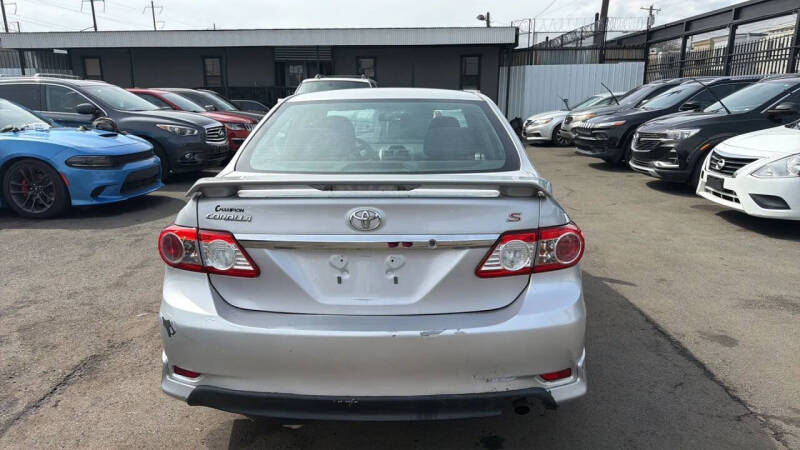 2012 Toyota Corolla