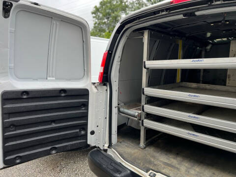 2017 Chevrolet Express 2500