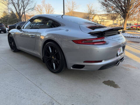 2017 Porsche 911 Carrera
