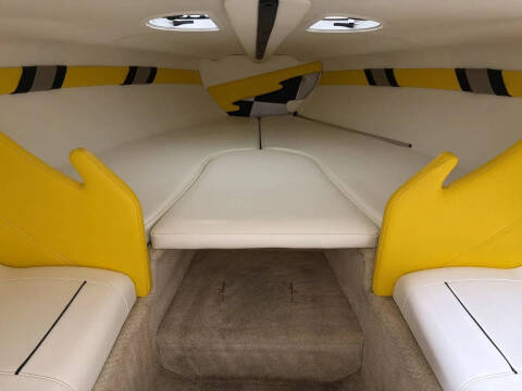 2003 Rinker 262 SS Captiva