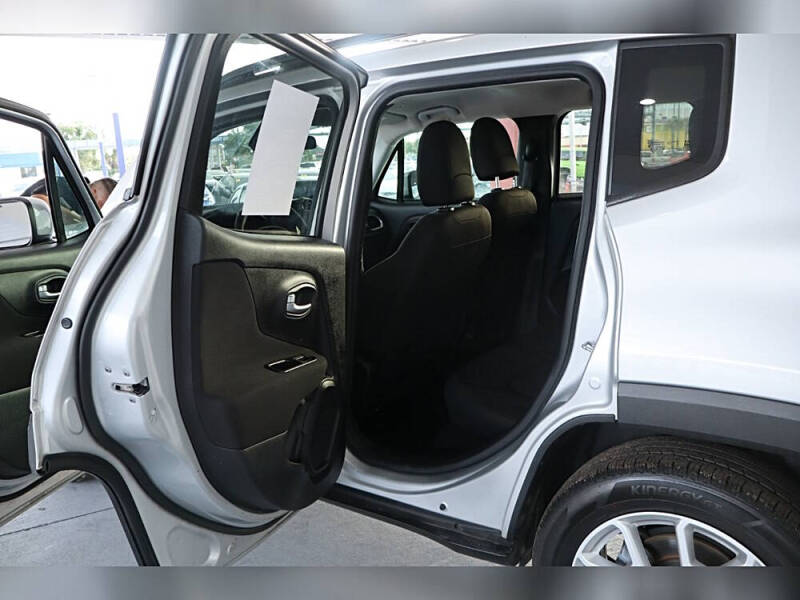 2019 Jeep Renegade Altitude