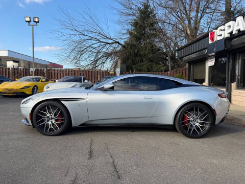 2017 Aston Martin DB11