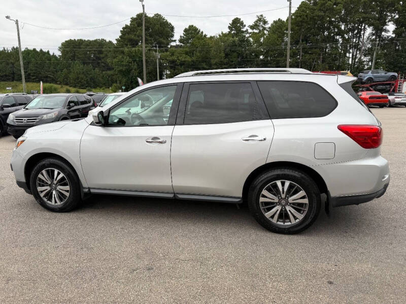 2017 Nissan Pathfinder S