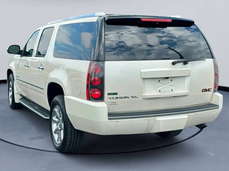 2012 GMC Yukon XL Denali