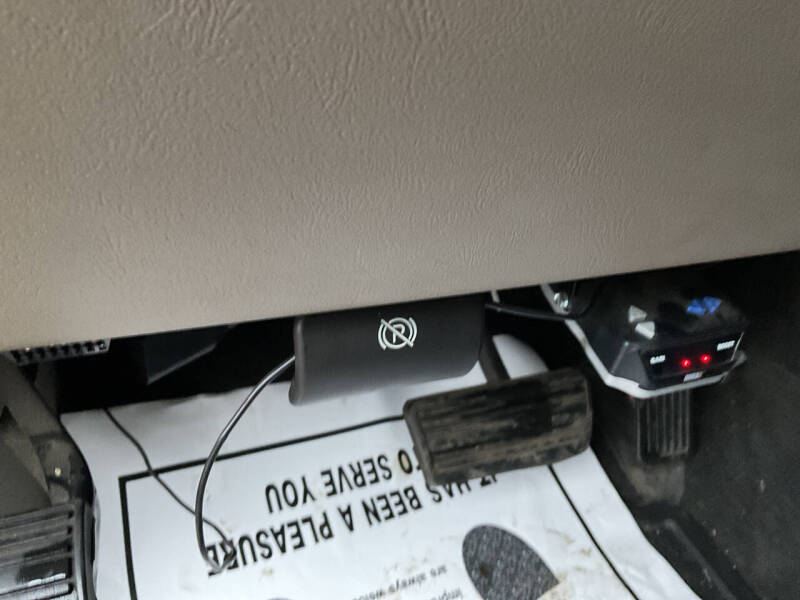 2003 HUMMER H2 Lux Series