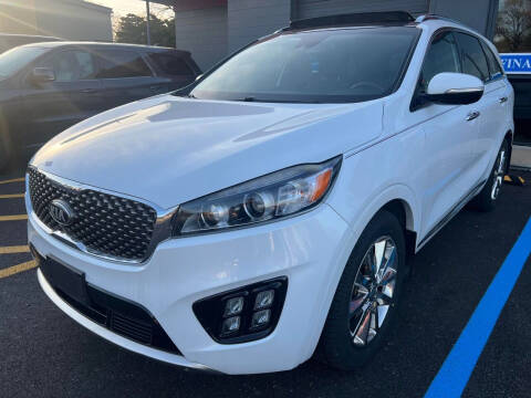 2017 Kia Sorento for sale at K & B AUTO SALES LLC in Saint Louis MO