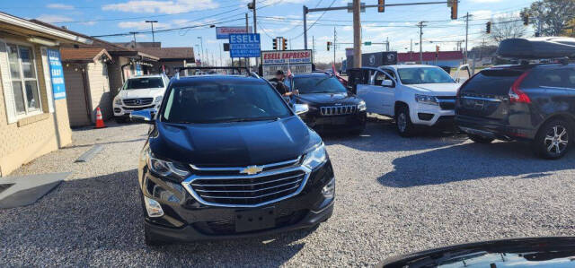 2018 Chevrolet Equinox for sale at ESELL AUTO SALES in Cahokia, IL