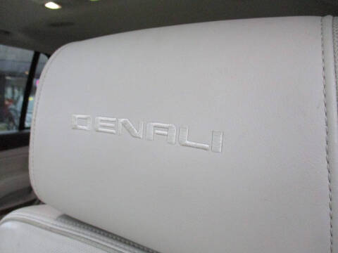 2015 GMC Yukon Denali