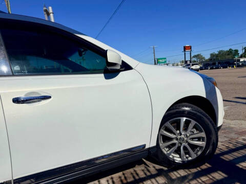 2014 Nissan Pathfinder S