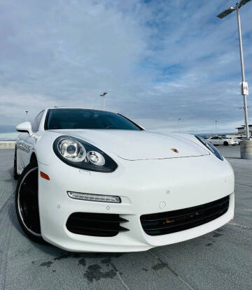 2014 Porsche Panamera 4