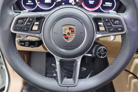 2023 Porsche Cayenne Coupe Platinum Edition