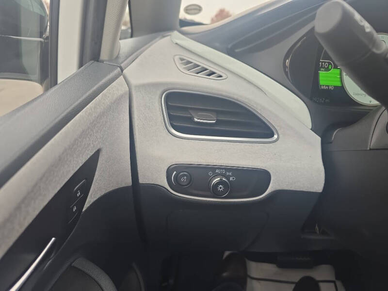 2021 Chevrolet Bolt EV LT