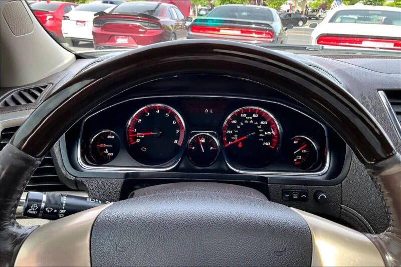 2016 GMC Acadia Denali