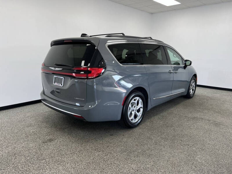 2023 Chrysler Pacifica Limited