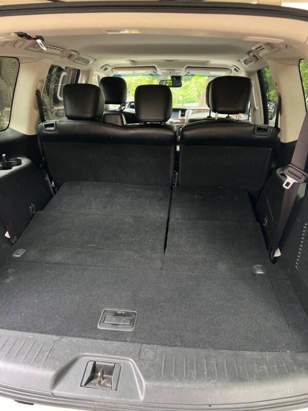 2017 Nissan Armada SL
