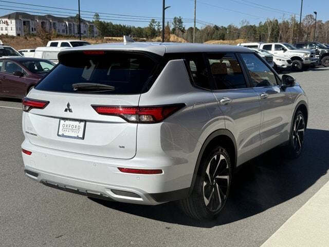 2023 Mitsubishi Outlander SE Special Edition