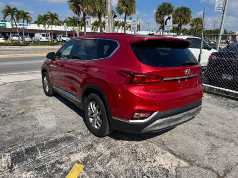 2020 Hyundai Santa Fe SE