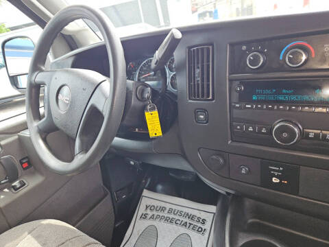 2017 GMC Savana 3500