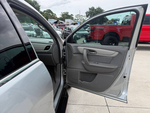 2017 Chevrolet Traverse LT