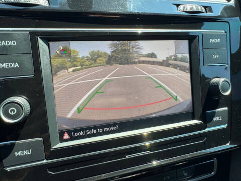 2021 Volkswagen Golf GTI SE