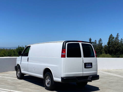 2015 Chevrolet Express 2500