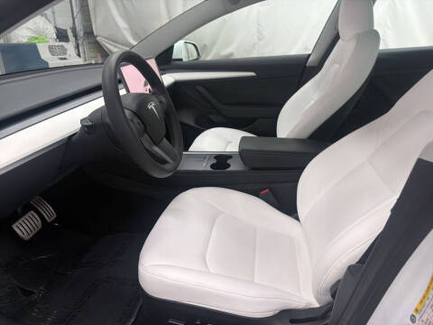 2023 Tesla Model 3 Performance