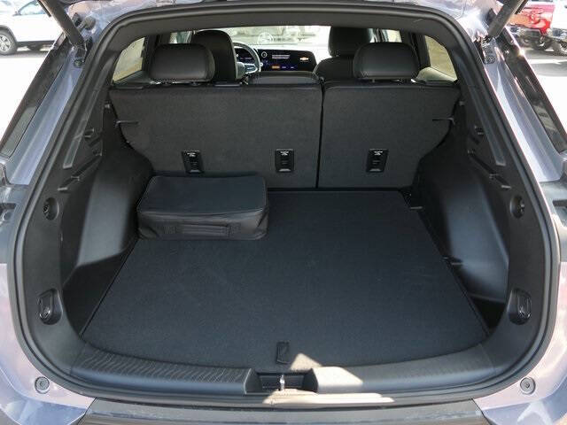 2026 Chevrolet Equinox EV LT 2