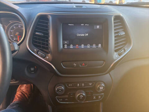 2019 Jeep Cherokee Altitude