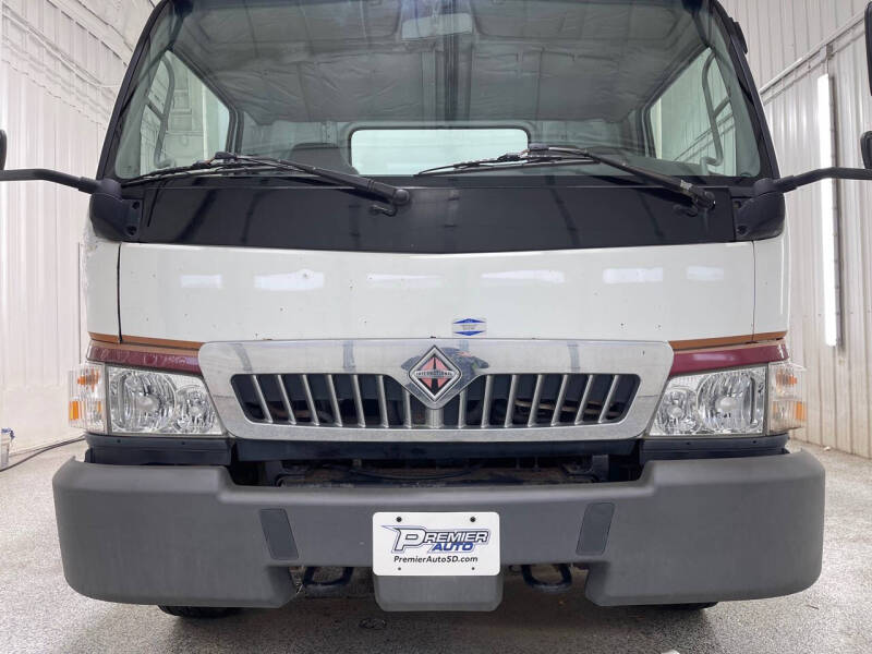 2006 International CF 500