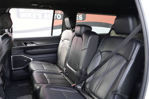 2024 Jeep Wagoneer L