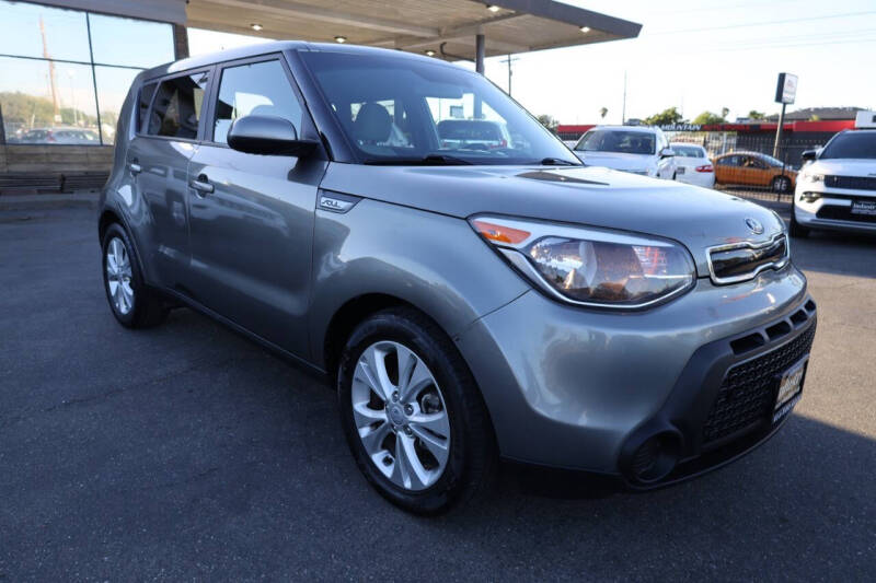 2015 Kia Soul +