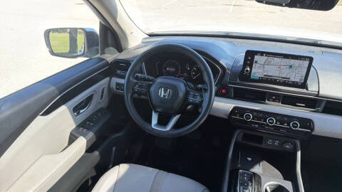 2023 Honda Pilot Touring