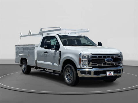 2025 Ford F-350 Super Duty XL