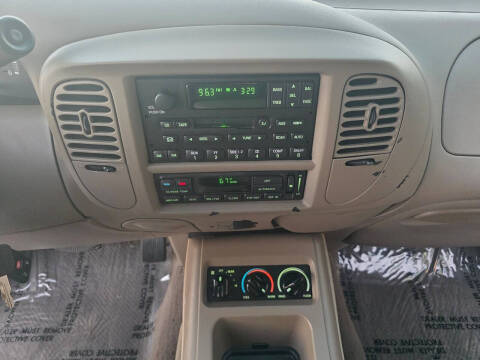 2001 Ford Expedition Eddie Bauer