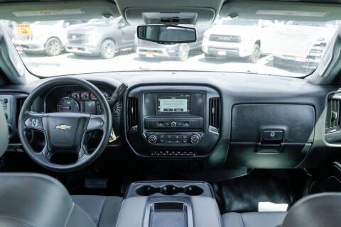 2022 Chevrolet Silverado 5500HD